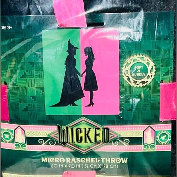 Wicked Silky Faux Fur Throw One Size 60”x 70” Magic Moment Green Pink Black NEW - Picture 7 of 9